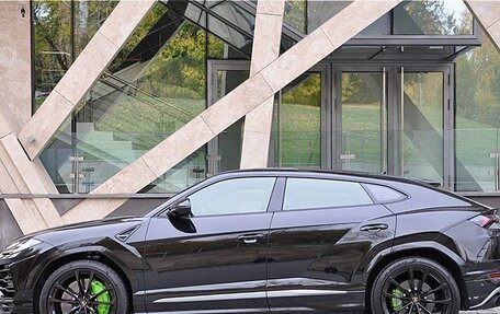 Lamborghini Urus I, 2021 год, 26 500 000 рублей, 17 фотография