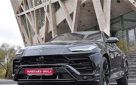 Lamborghini Urus I, 2021 год, 26 500 000 рублей, 2 фотография
