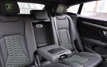 Lamborghini Urus I, 2021 год, 26 500 000 рублей, 25 фотография