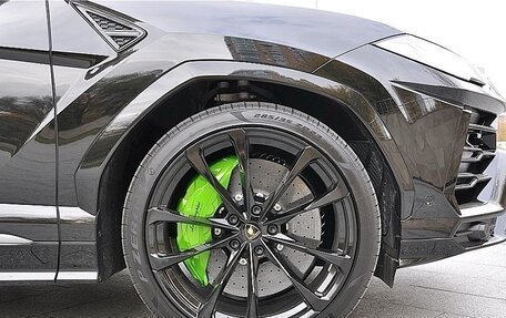 Lamborghini Urus I, 2021 год, 26 500 000 рублей, 39 фотография