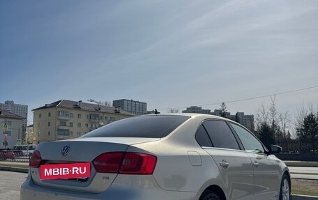 Volkswagen Jetta VI, 2011 год, 747 000 рублей, 5 фотография