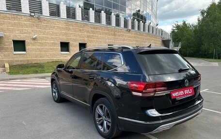 Volkswagen Teramont I, 2019 год, 3 650 000 рублей, 2 фотография