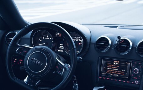 Audi TTS, 2008 год, 2 350 000 рублей, 12 фотография