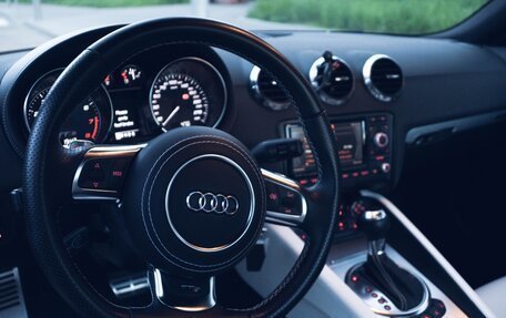 Audi TTS, 2008 год, 2 350 000 рублей, 11 фотография