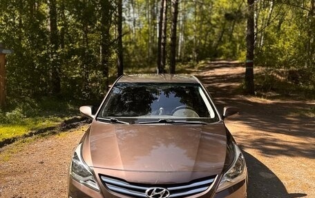 Hyundai Solaris II рестайлинг, 2016 год, 720 000 рублей, 3 фотография