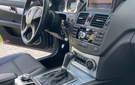 Mercedes-Benz C-Класс, 2008 год, 1 110 000 рублей, 23 фотография