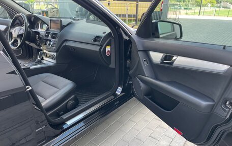 Mercedes-Benz C-Класс, 2008 год, 1 110 000 рублей, 21 фотография