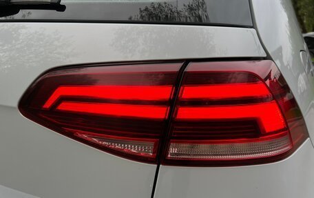Volkswagen Golf VII, 2018 год, 1 375 000 рублей, 13 фотография