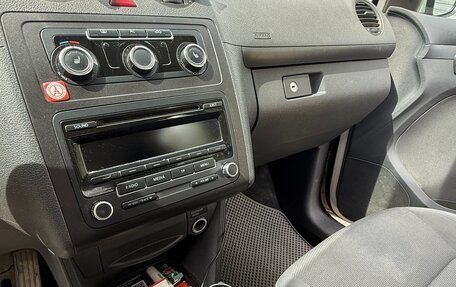 Volkswagen Caddy III рестайлинг, 2011 год, 780 000 рублей, 3 фотография