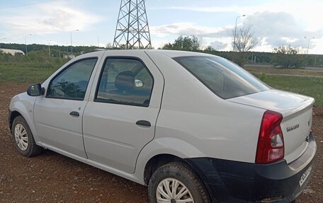 Renault Logan I, 2013 год, 250 000 рублей, 3 фотография