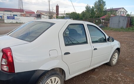 Renault Logan I, 2013 год, 250 000 рублей, 4 фотография