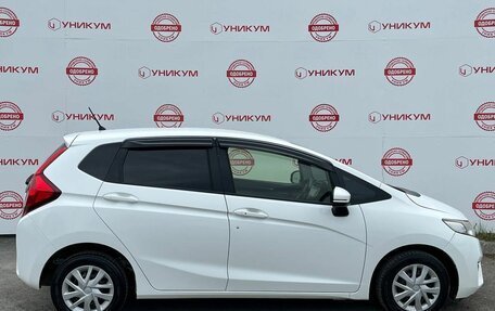 Honda Fit III, 2015 год, 849 000 рублей, 2 фотография