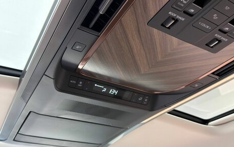 Lexus LM, 2026 год, 17 500 000 рублей, 40 фотография