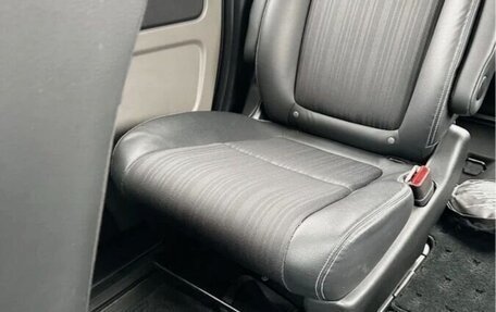 Honda Freed II, 2018 год, 1 270 000 рублей, 11 фотография
