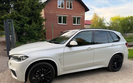 BMW X5, 2018 год, 4 099 000 рублей, 2 фотография
