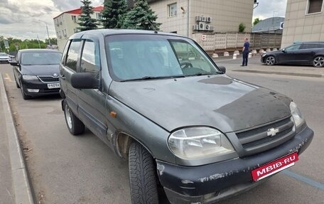 Chevrolet Niva I рестайлинг, 2005 год, 195 000 рублей, 4 фотография