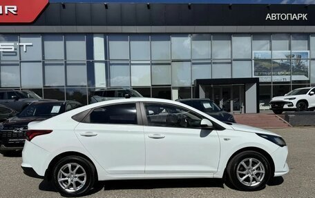Hyundai Solaris II рестайлинг, 2021 год, 1 599 000 рублей, 4 фотография