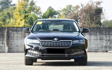 Skoda Superb III рестайлинг, 2026 год, 2 730 002 рублей, 2 фотография