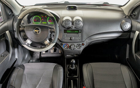 Chevrolet Aveo III, 2010 год, 404 900 рублей, 10 фотография