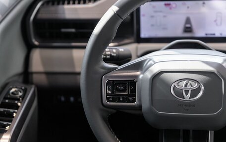 Toyota RAV4, 2026 год, 4 540 000 рублей, 18 фотография