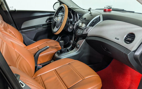 Chevrolet Cruze II, 2012 год, 579 900 рублей, 13 фотография