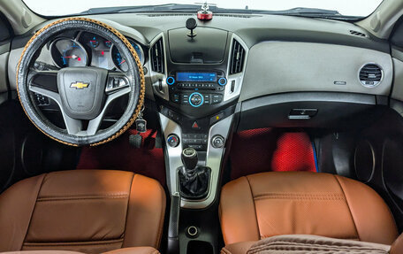 Chevrolet Cruze II, 2012 год, 579 900 рублей, 10 фотография