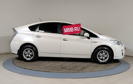 Toyota Prius, 2009 год, 999 900 рублей, 9 фотография