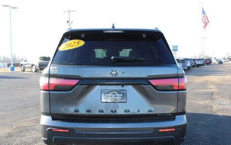 Toyota Sequoia, 2025 год, 11 084 738 рублей, 6 фотография