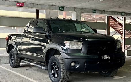 Toyota Tundra II, 2008 год, 2 179 000 рублей, 1 фотография
