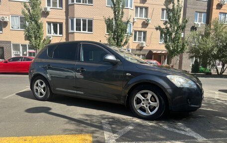 KIA cee'd I рестайлинг, 2008 год, 750 000 рублей, 3 фотография