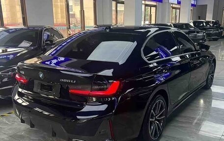 BMW 3 серия, 2025 год, 4 410 000 рублей, 2 фотография