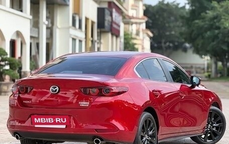 Mazda 3, 2023 год, 1 850 000 рублей, 4 фотография
