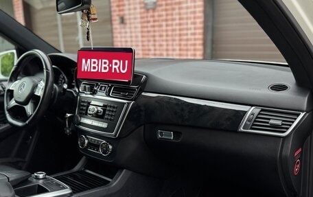 Mercedes-Benz M-Класс, 2012 год, 2 250 000 рублей, 21 фотография