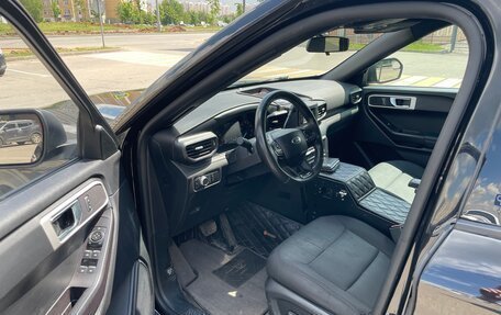 Ford Explorer VI, 2019 год, 4 000 000 рублей, 13 фотография