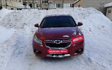 Chevrolet Cruze II, 2011 год, 700 000 рублей, 5 фотография
