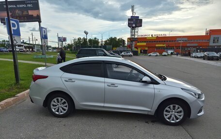 Hyundai Solaris II рестайлинг, 2019 год, 1 300 000 рублей, 5 фотография