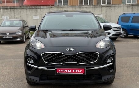 KIA Sportage IV рестайлинг, 2019 год, 2 000 000 рублей, 3 фотография