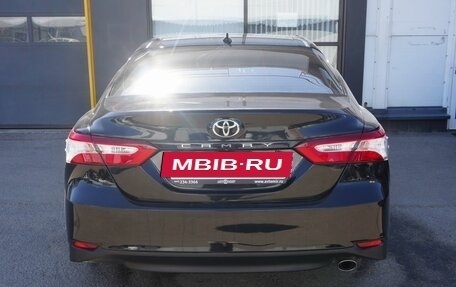 Toyota Camry, 2019 год, 2 213 000 рублей, 6 фотография