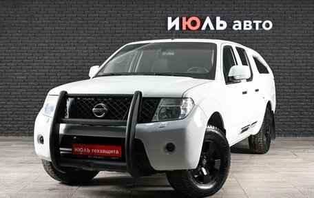 Nissan Navara (Frontier), 2013 год, 1 730 000 рублей, 2 фотография