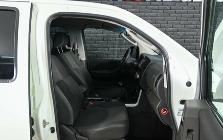 Nissan Navara (Frontier), 2013 год, 1 730 000 рублей, 13 фотография