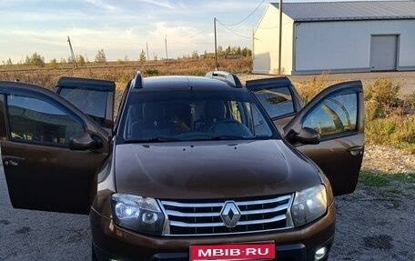 Renault Duster I рестайлинг, 2014 год, 1 030 000 рублей, 1 фотография