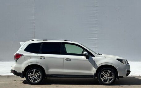 Subaru Forester, 2017 год, 2 050 000 рублей, 4 фотография