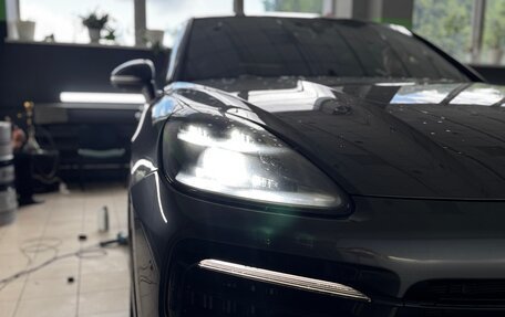 Porsche Cayenne III, 2021 год, 8 900 000 рублей, 2 фотография