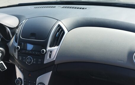 Chevrolet Cruze II, 2015 год, 719 000 рублей, 8 фотография