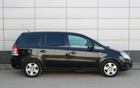 Opel Zafira B, 2010 год, 442 000 рублей, 4 фотография