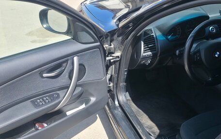 BMW 1 серия, 2011 год, 780 000 рублей, 14 фотография