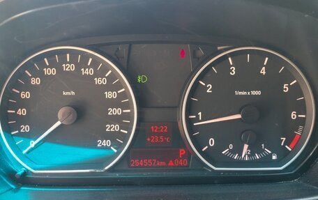 BMW 1 серия, 2011 год, 780 000 рублей, 18 фотография