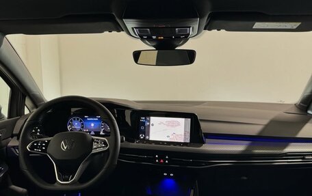 Volkswagen Golf VIII, 2022 год, 2 000 000 рублей, 5 фотография