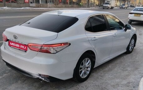 Toyota Camry, 2019 год, 3 200 000 рублей, 2 фотография