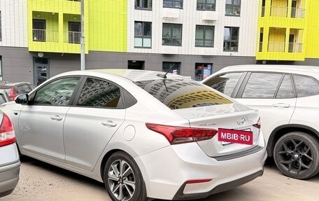 Hyundai Solaris II рестайлинг, 2017 год, 1 100 000 рублей, 7 фотография